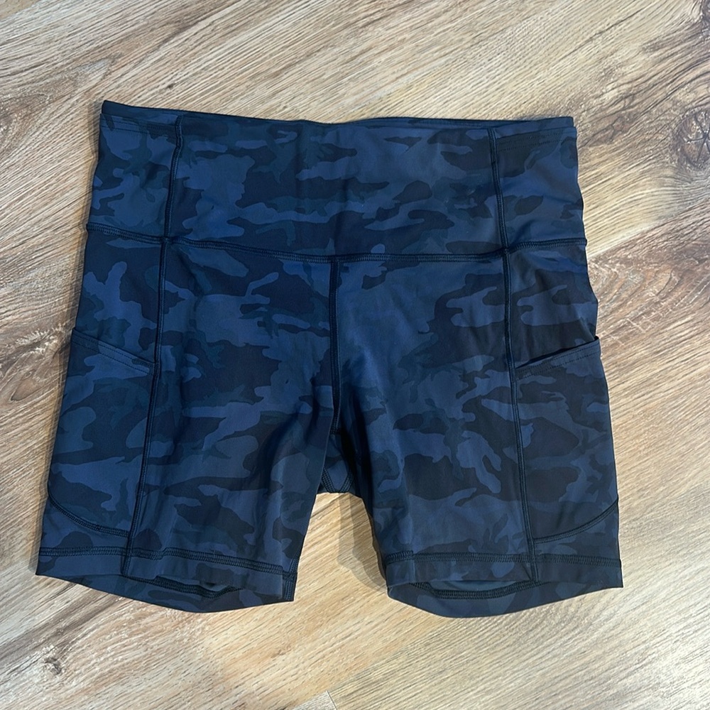 Lululemon Fast and Free 6” Biker Short